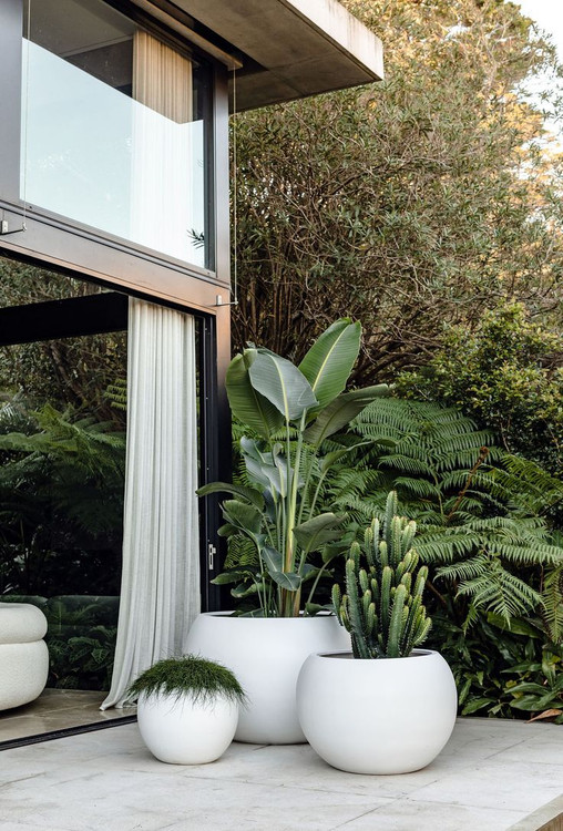 گلدان فایبرگلاس توپی گرد سفید