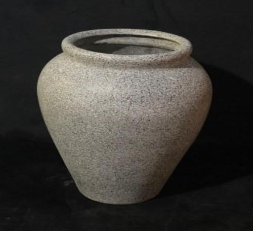 Victoria Fiberglass Pot