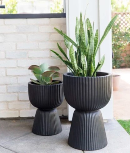 Bernard fiberglass pot